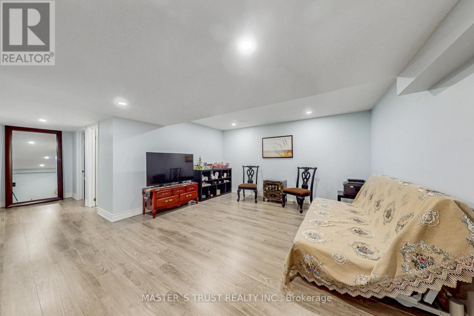 2035 Shady Glen Road, Oakville, Ontario  L6M 3R1 - Photo 36 - W12425317