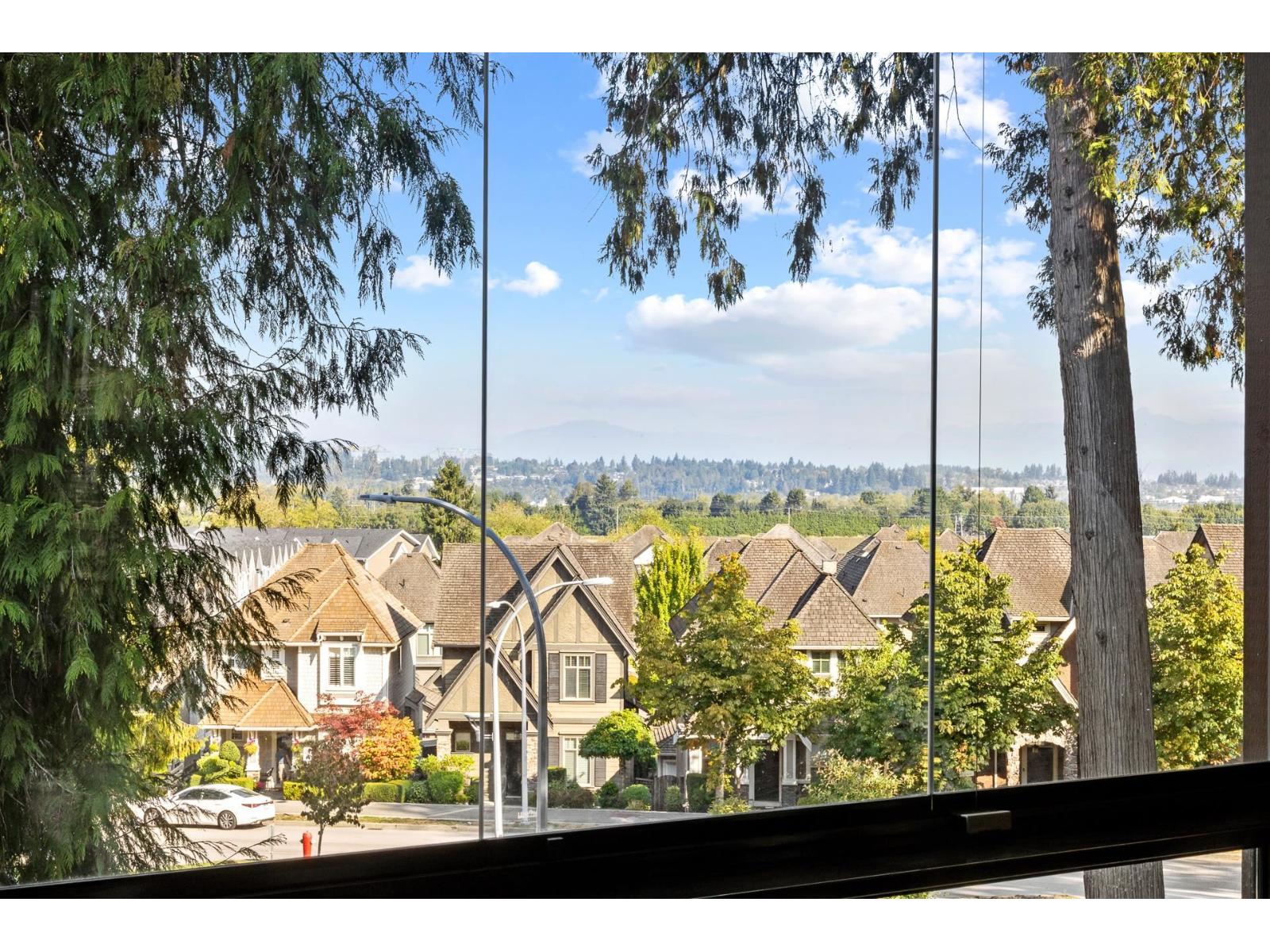 307 3585 146a Street, Surrey, British Columbia  V4P 0G9 - Photo 5 - R3050926