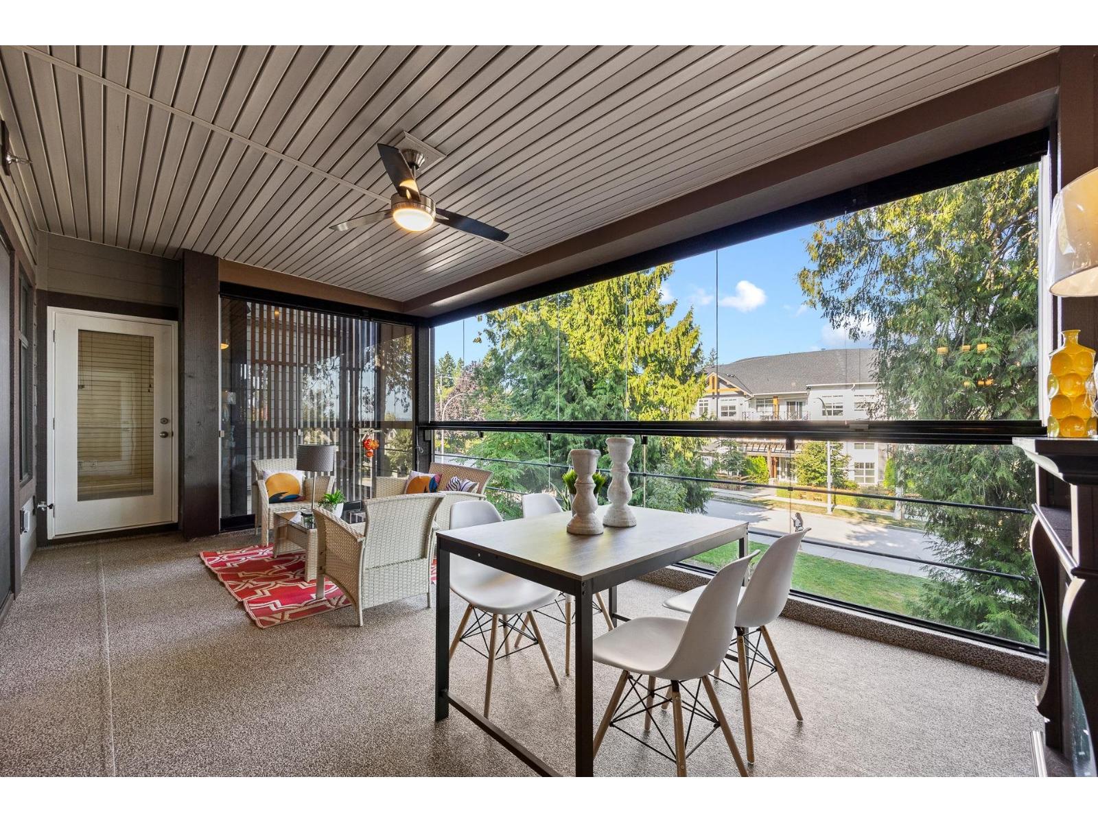 307 3585 146a Street, Surrey, British Columbia  V4P 0G9 - Photo 3 - R3050926