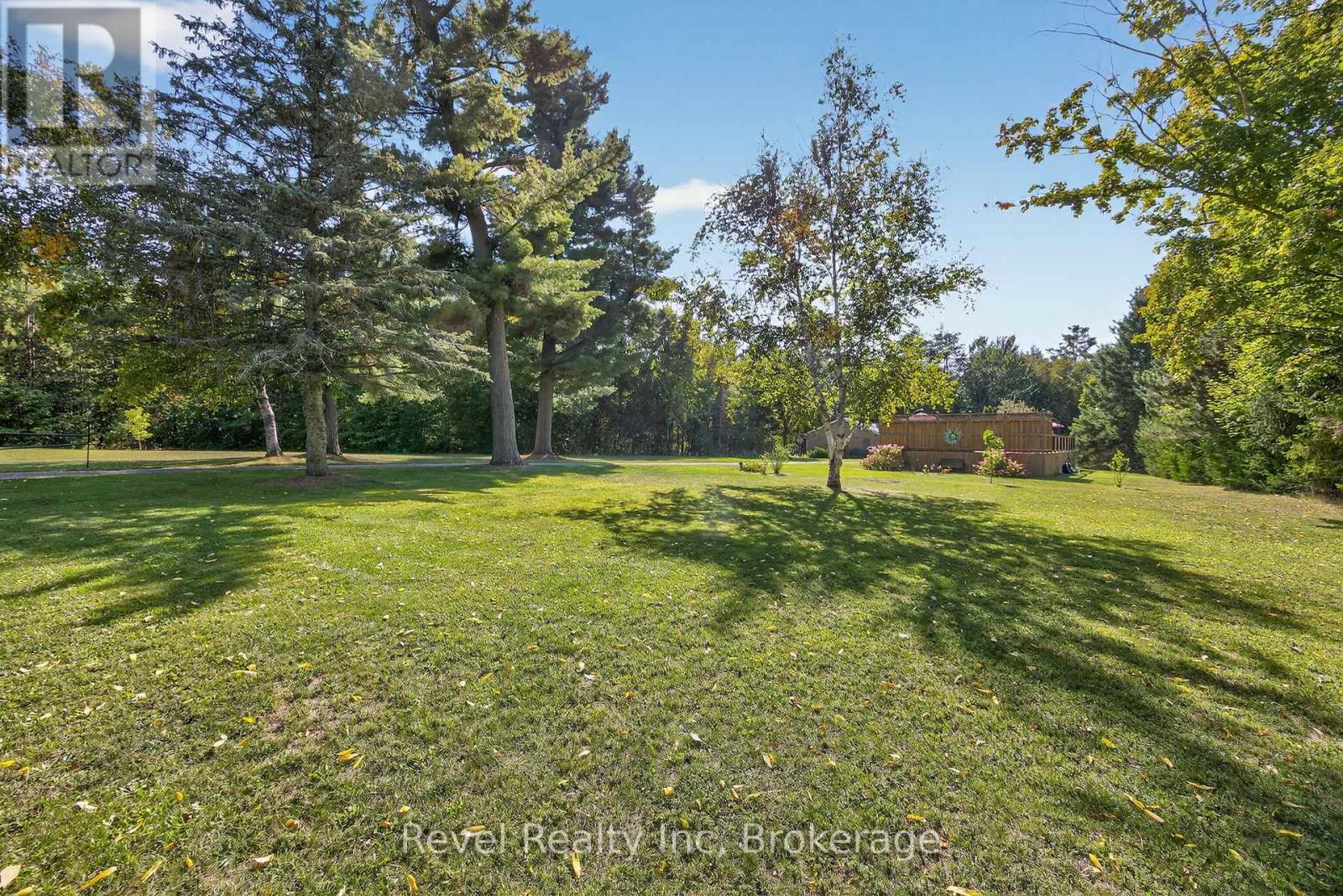 7190 93 Highway, Tiny, Ontario  L0K 2E1 - Photo 32 - S12419857