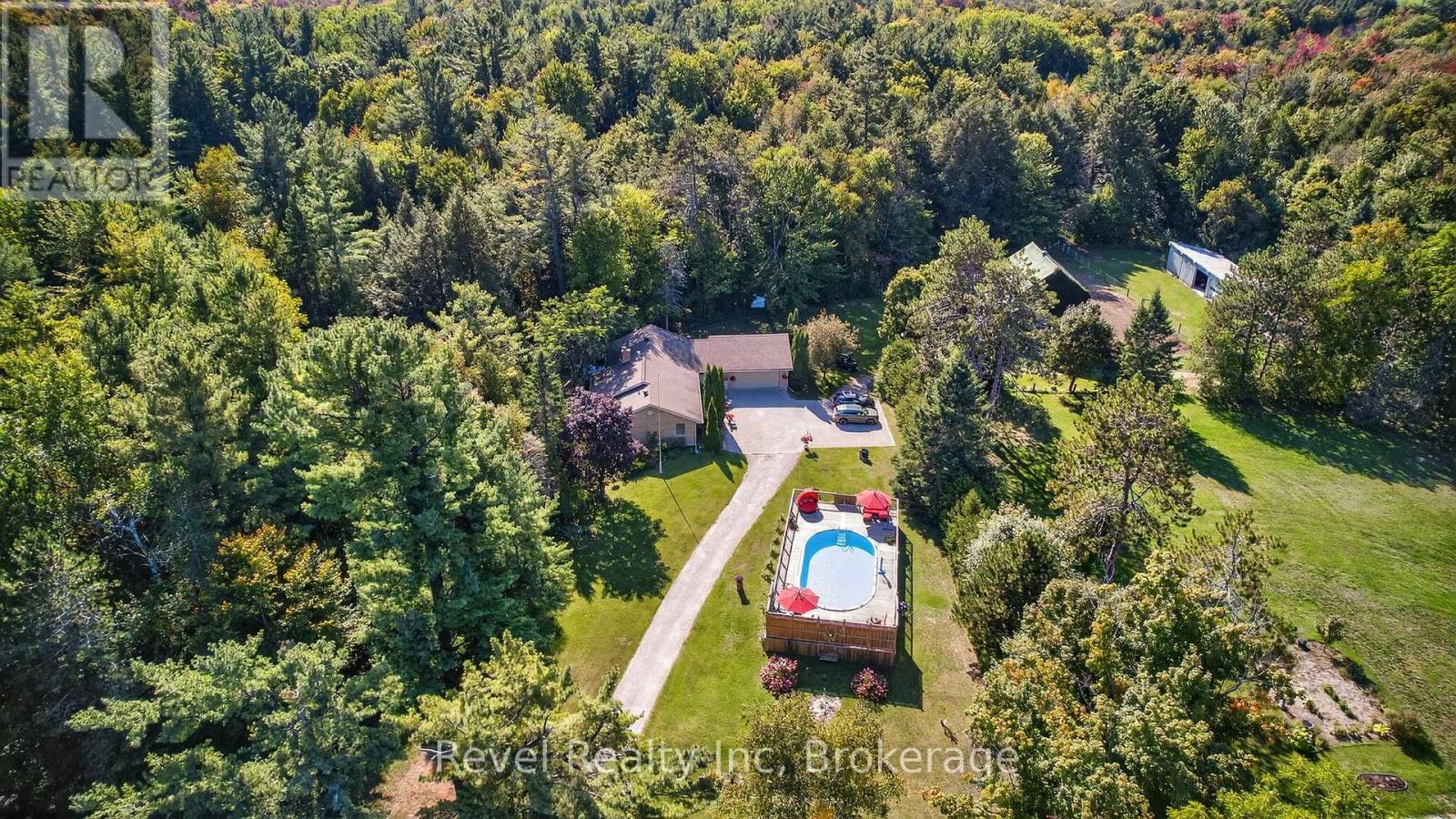 7190 93 Highway, Tiny, Ontario  L0K 2E1 - Photo 38 - S12419857