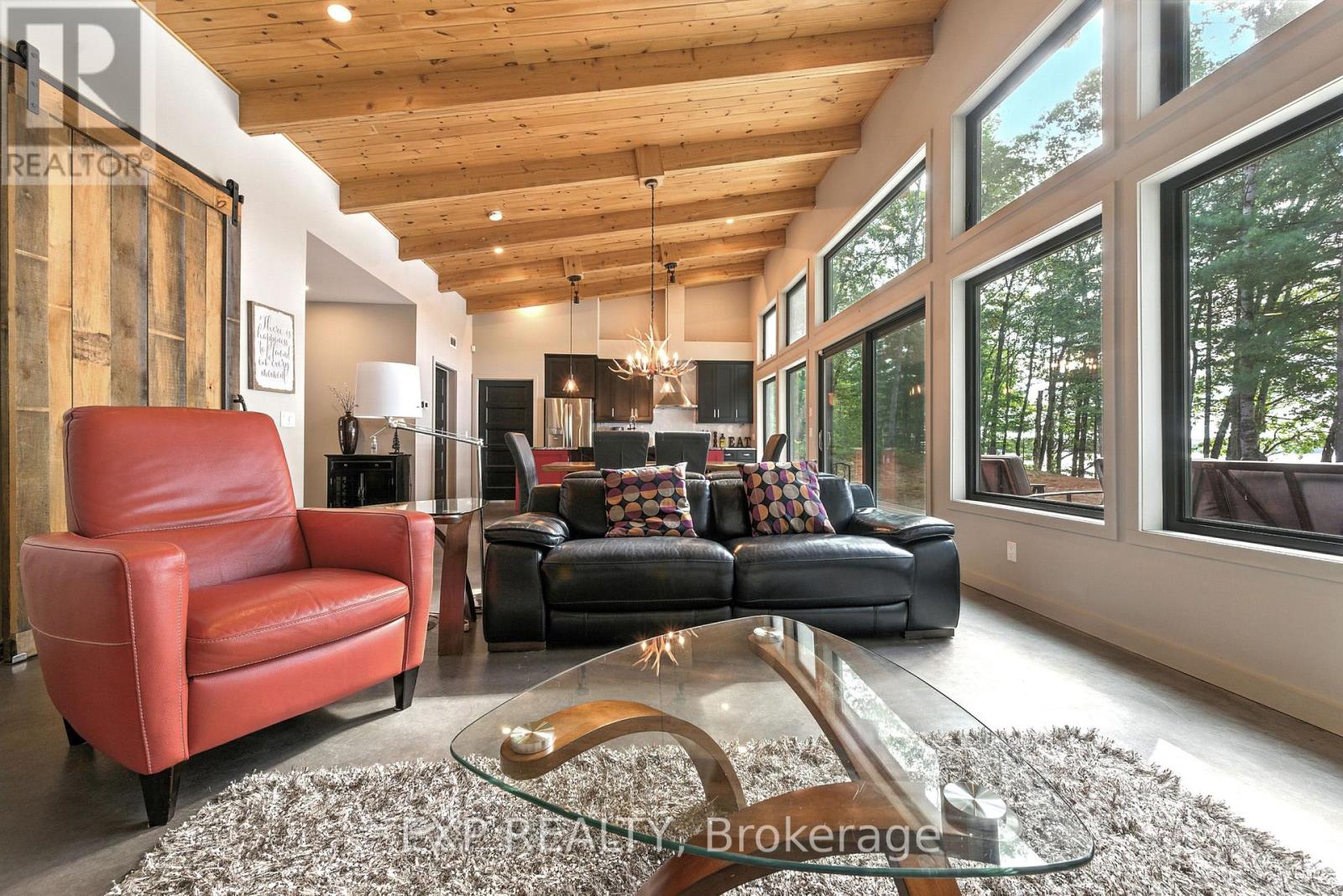 332 Lachlan Lane, Whitewater Region, Ontario  K0J 2L0 - Photo 17 - X12425325
