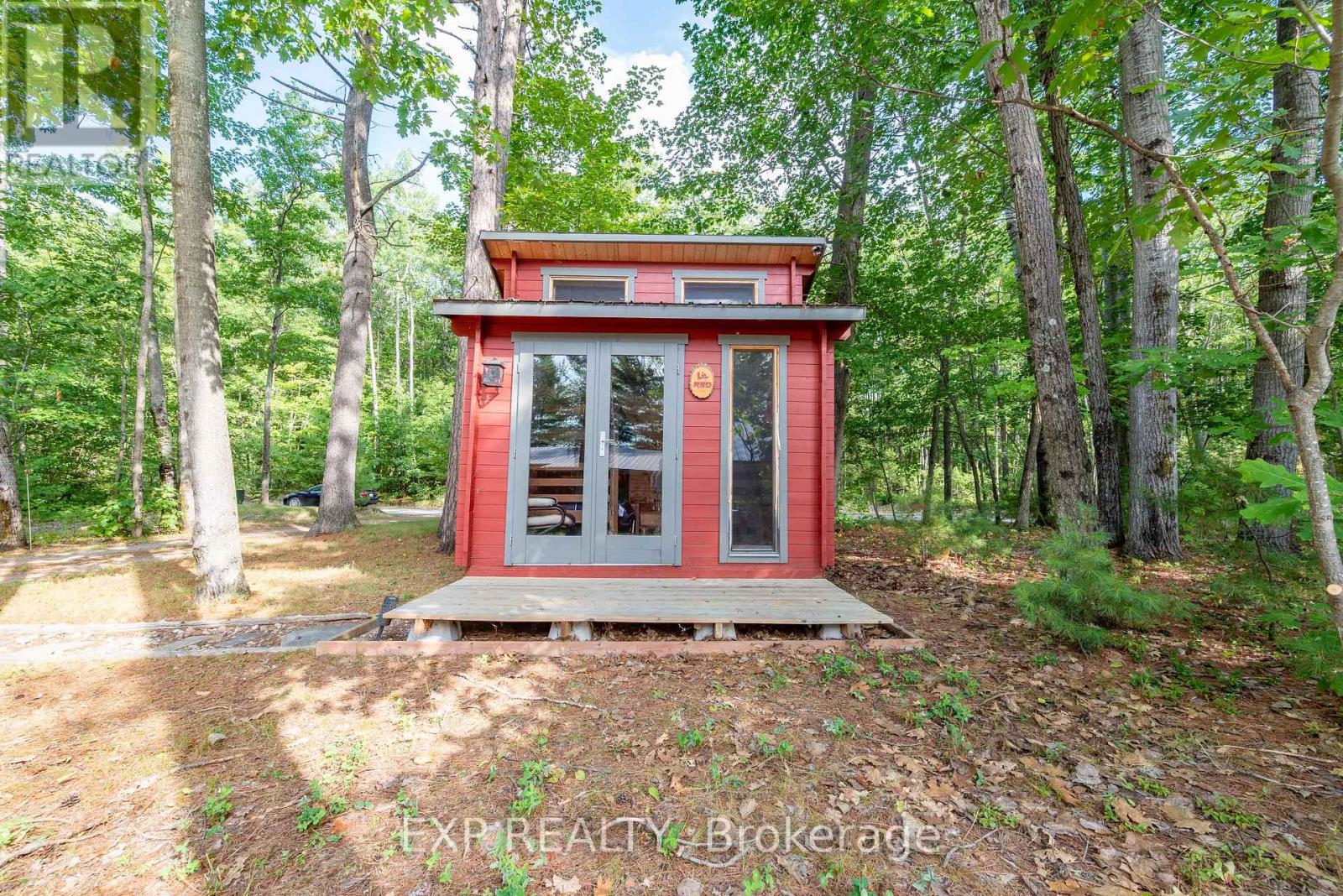 332 Lachlan Lane, Whitewater Region, Ontario  K0J 2L0 - Photo 29 - X12425325
