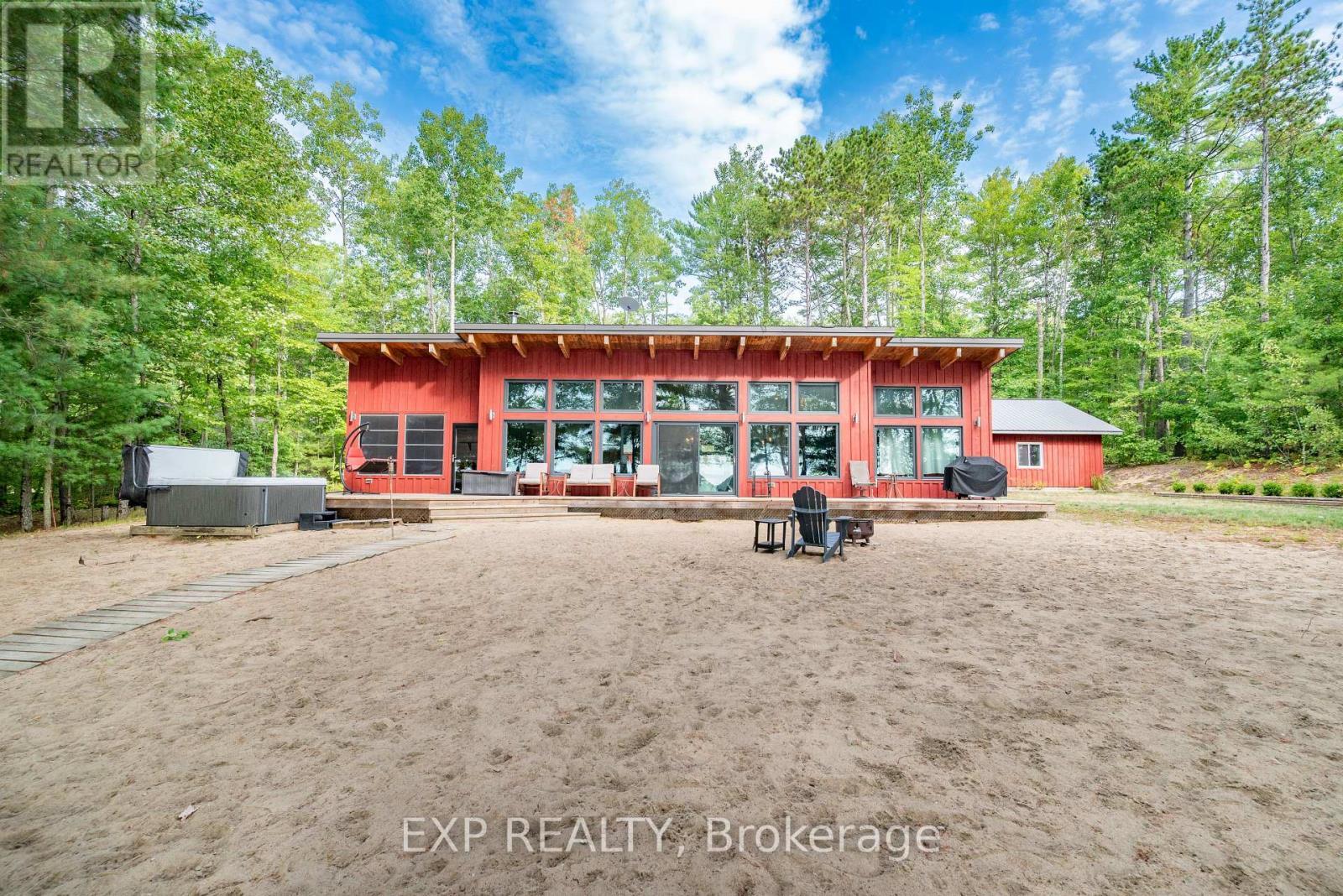 332 Lachlan Lane, Whitewater Region, Ontario  K0J 2L0 - Photo 37 - X12425325