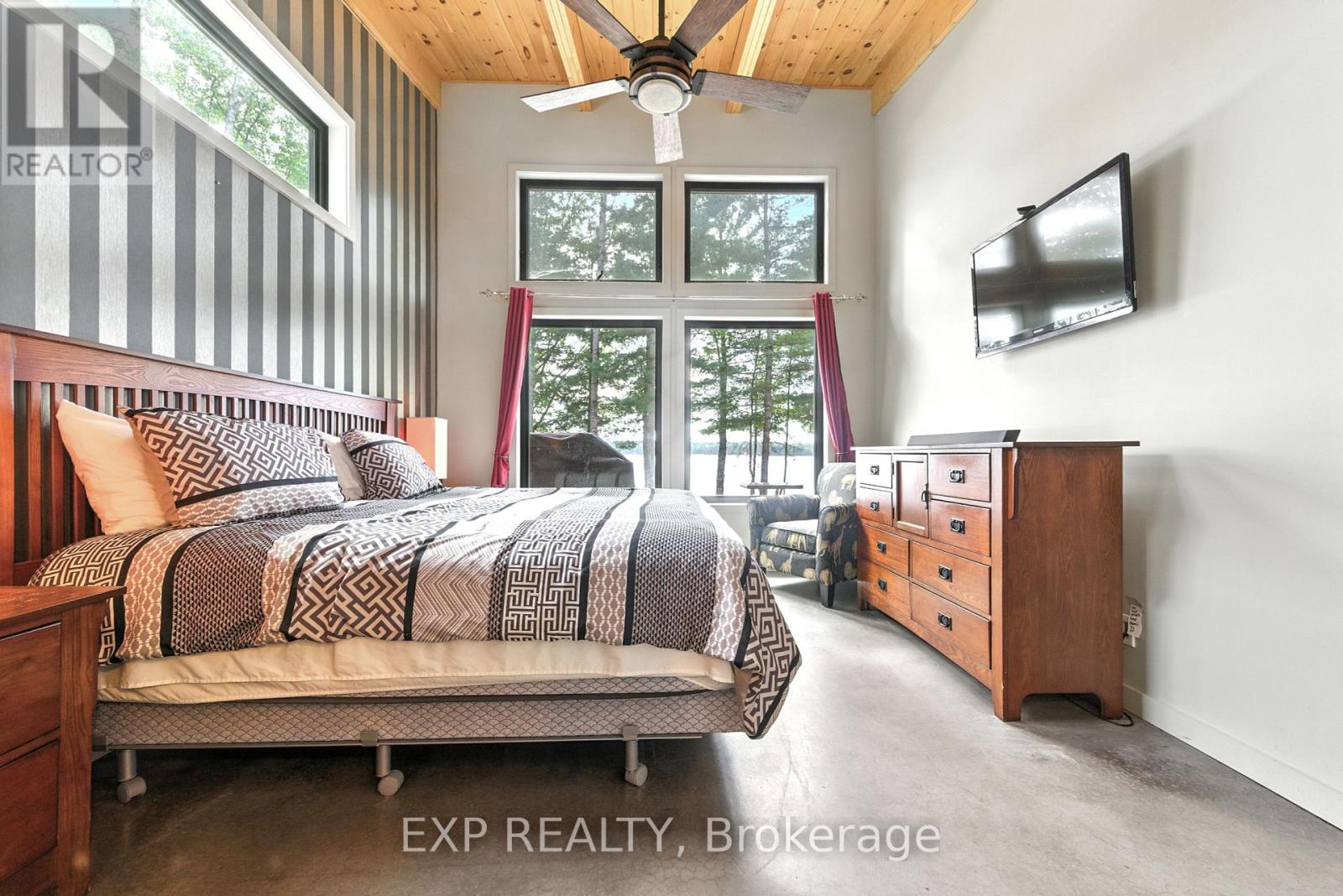 332 Lachlan Lane, Whitewater Region, Ontario  K0J 2L0 - Photo 8 - X12425325