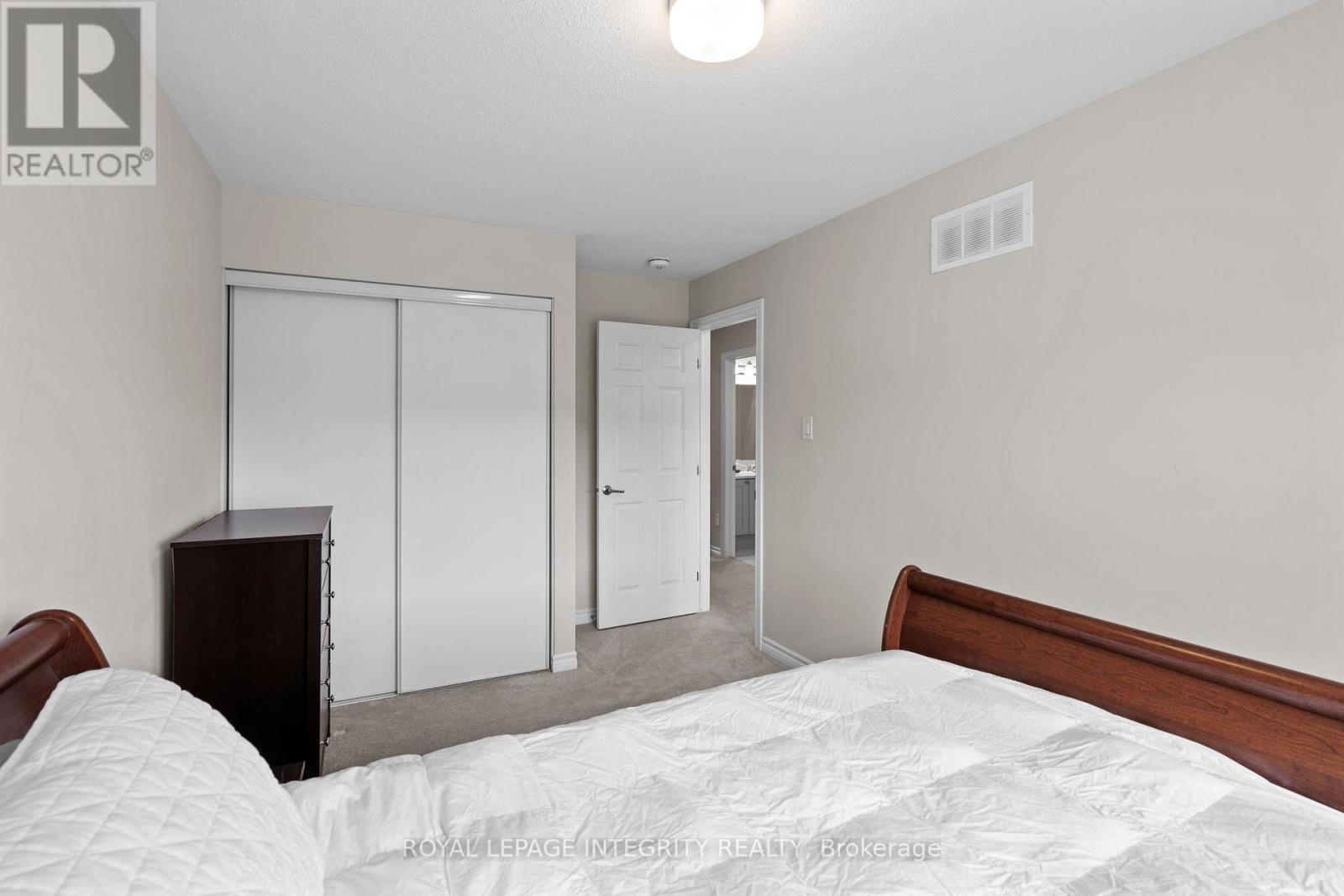 504 Flagstaff Drive, Ottawa, Ontario  K2J 6T5 - Photo 23 - X12425336
