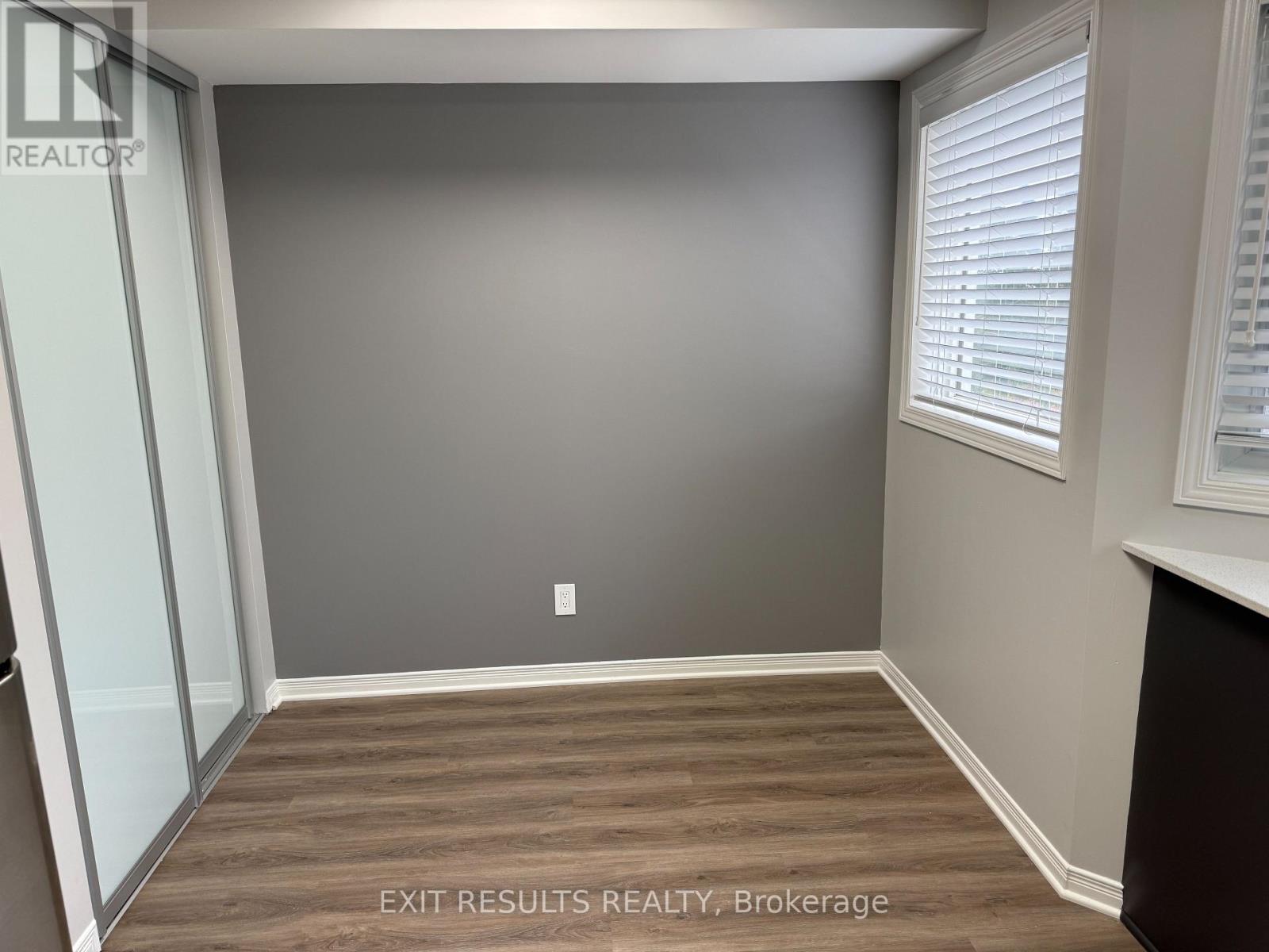 4 - 1400 Wildberry Court, Ottawa, Ontario  K1C 7K6 - Photo 14 - X12425338