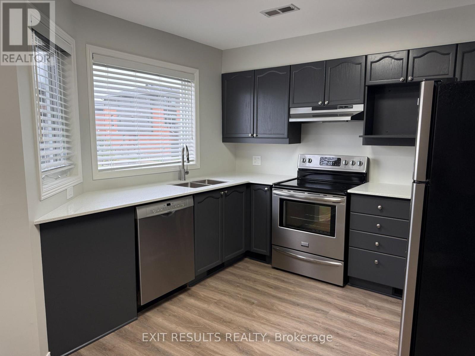 4 - 1400 Wildberry Court, Ottawa, Ontario  K1C 7K6 - Photo 15 - X12425338