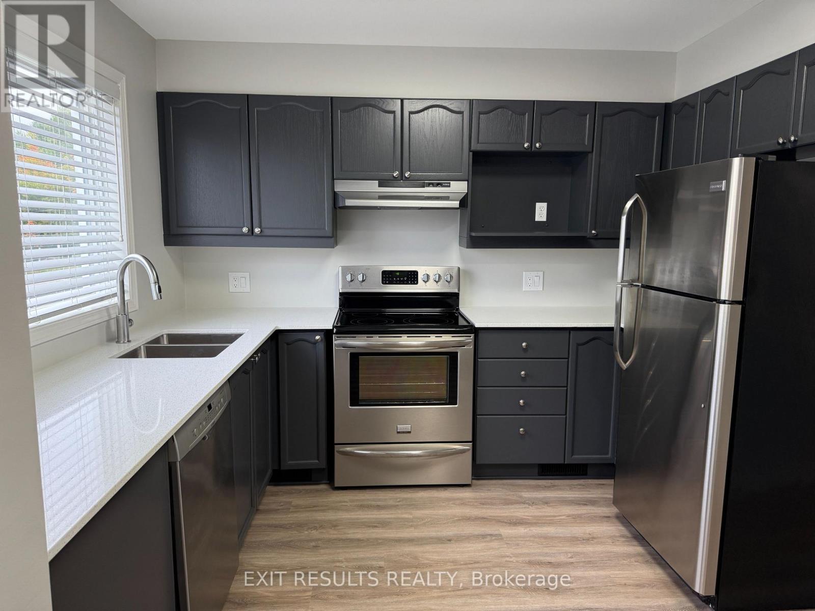 4 - 1400 Wildberry Court, Ottawa, Ontario  K1C 7K6 - Photo 17 - X12425338