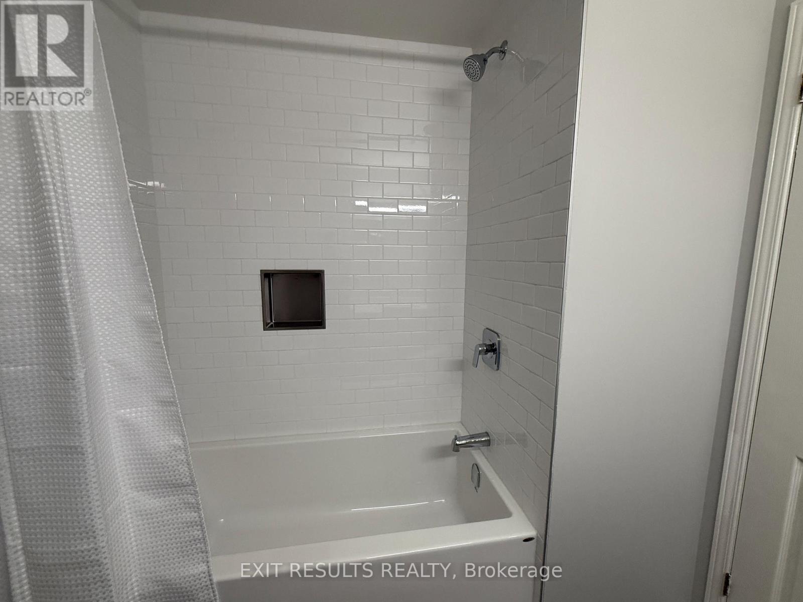 4 - 1400 Wildberry Court, Ottawa, Ontario  K1C 7K6 - Photo 28 - X12425338