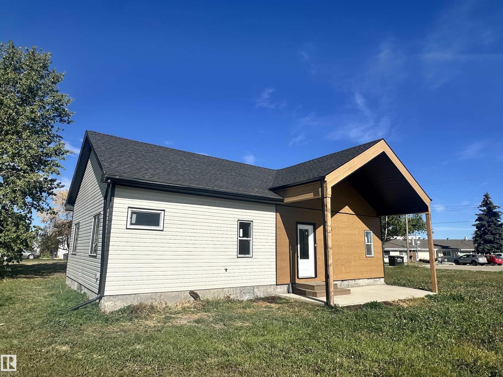 4743 47 St, Clyde, Alberta  T0G 0P0 - Photo 3 - E4459350