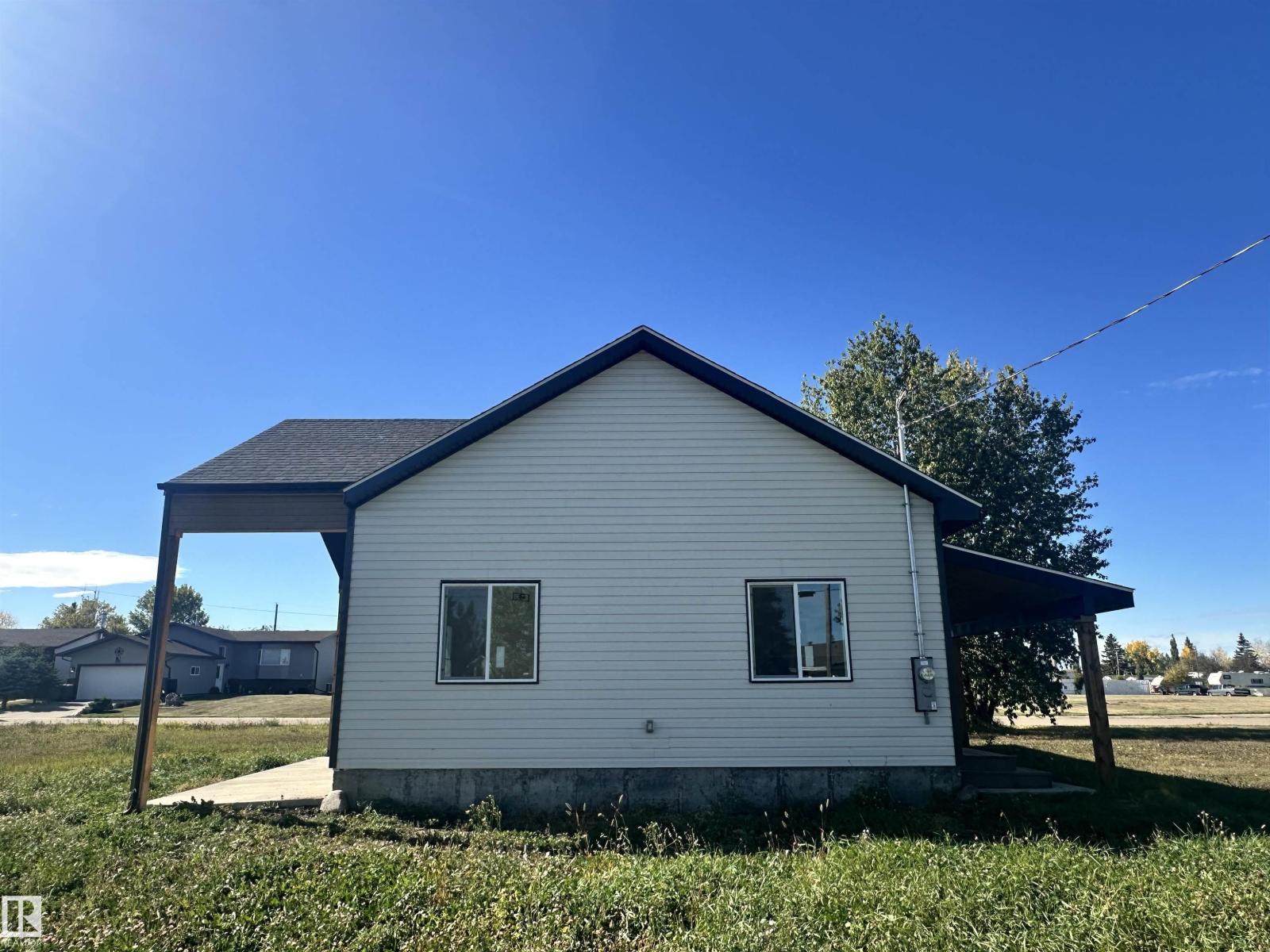 4743 47 St, Clyde, Alberta  T0G 0P0 - Photo 6 - E4459350