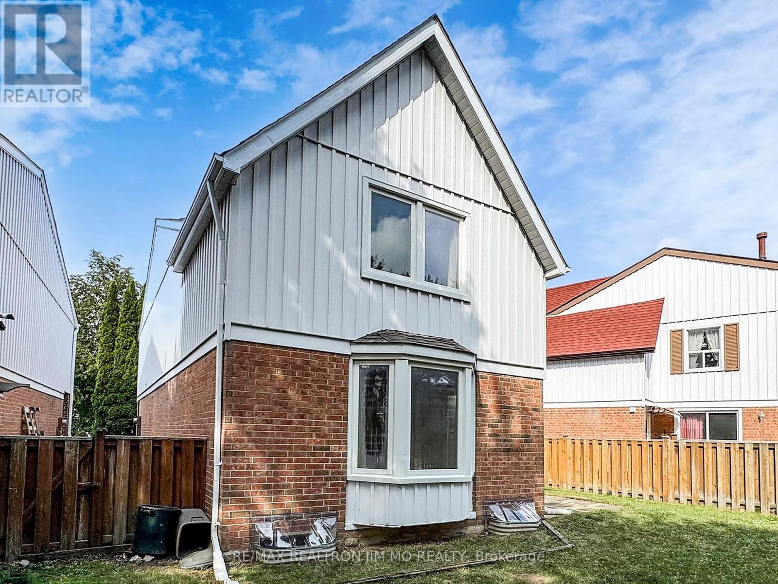 90 Belinda Square, Toronto, Ontario  M1W 3M2 - Photo 27 - E12425331