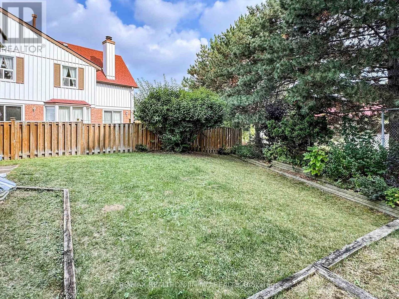 90 Belinda Square, Toronto, Ontario  M1W 3M2 - Photo 29 - E12425331