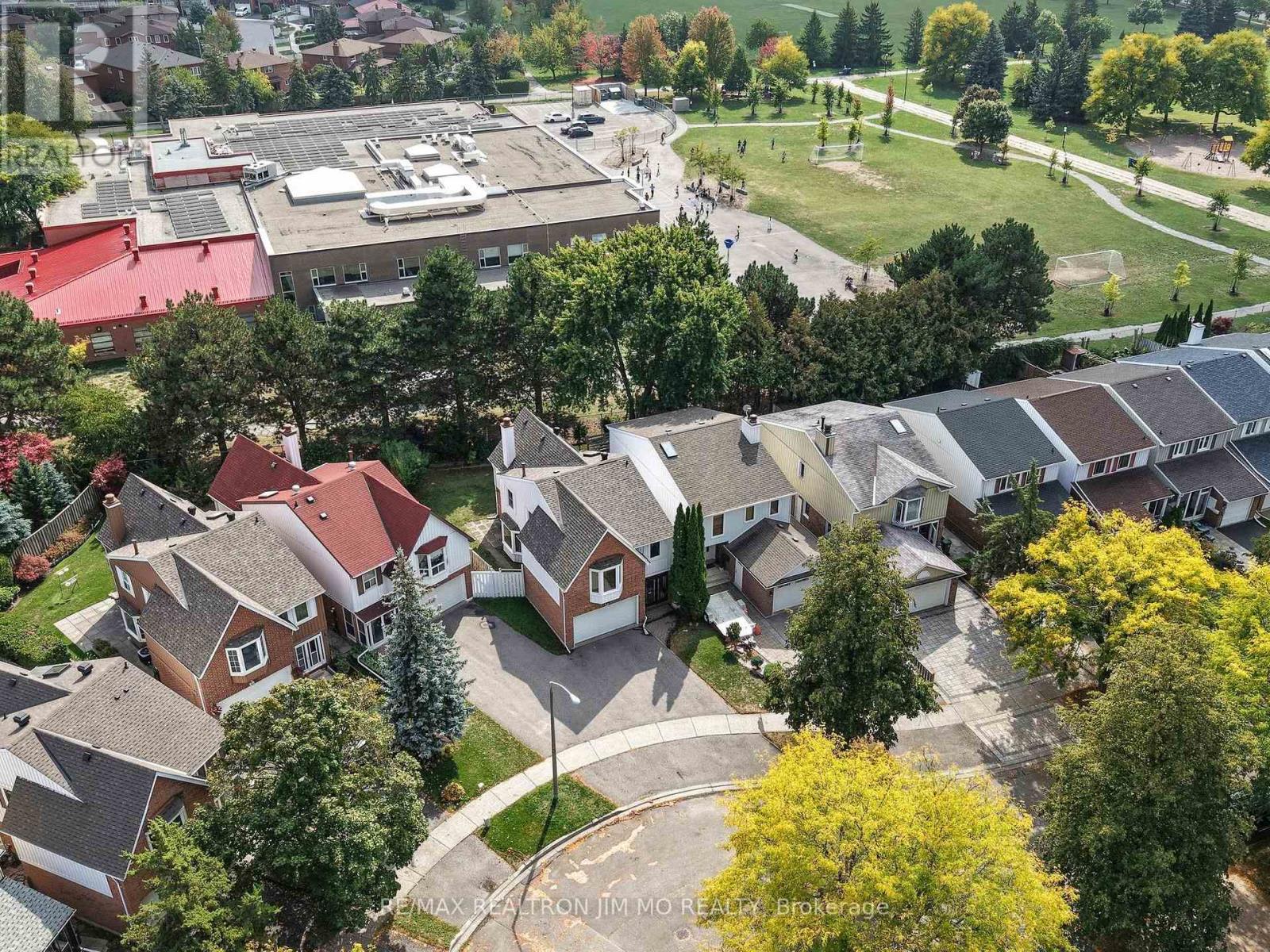 90 Belinda Square, Toronto, Ontario  M1W 3M2 - Photo 35 - E12425331