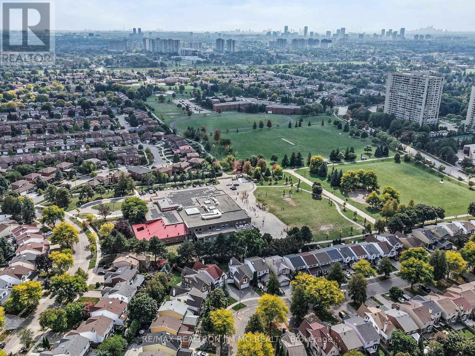 90 Belinda Square, Toronto, Ontario  M1W 3M2 - Photo 36 - E12425331