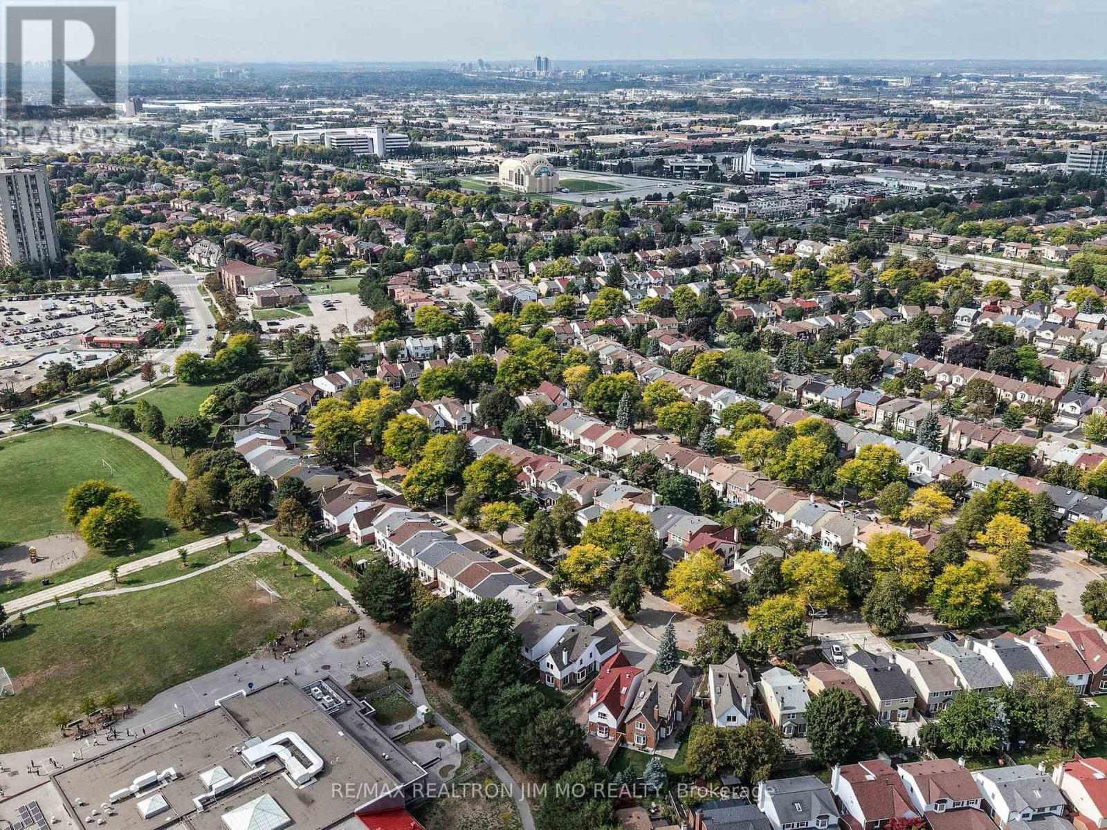 90 Belinda Square, Toronto, Ontario  M1W 3M2 - Photo 42 - E12425331