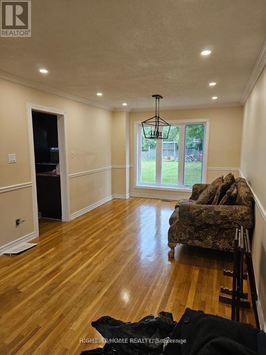 Main - 730 Sheppard Avenue, Pickering, Ontario  L1V 1G5 - Photo 3 - E12425342