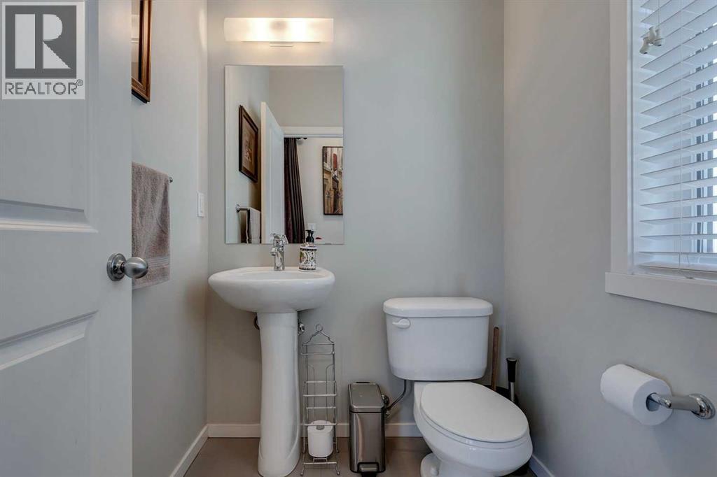 8 Kinlea Common Nw, Calgary, Alberta  T3K 3Z5 - Photo 16 - A2259897