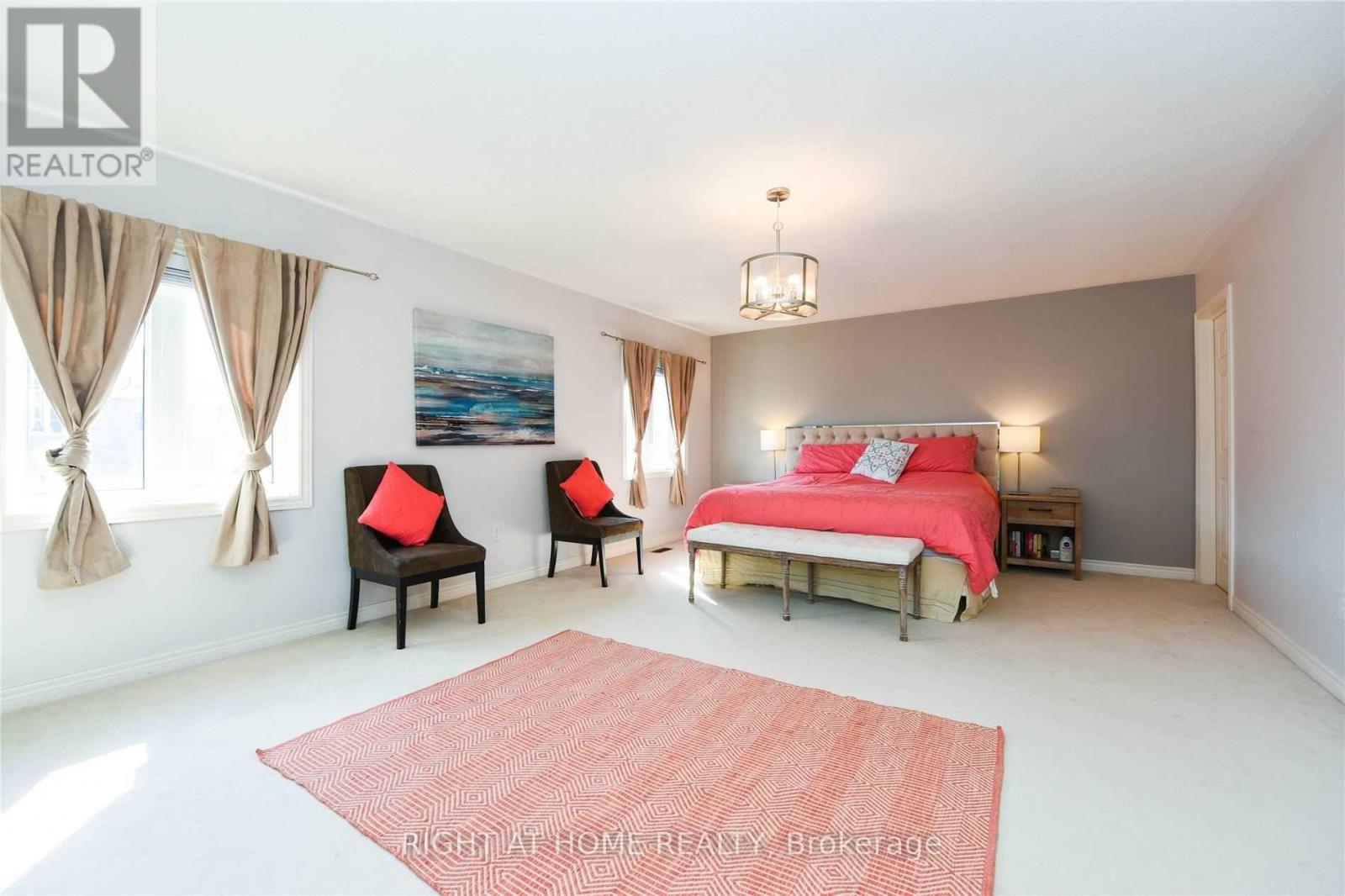 3152 Larry Crescent, Oakville, Ontario  L6M 0T1 - Photo 10 - W12425329