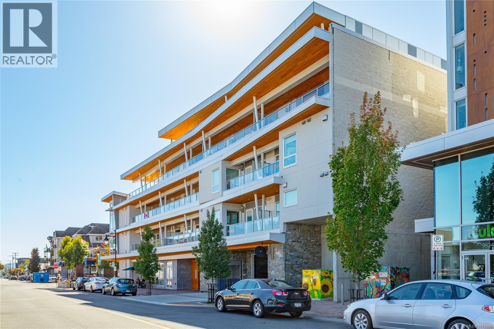 305 9818 Fourth St, Sidney, British Columbia