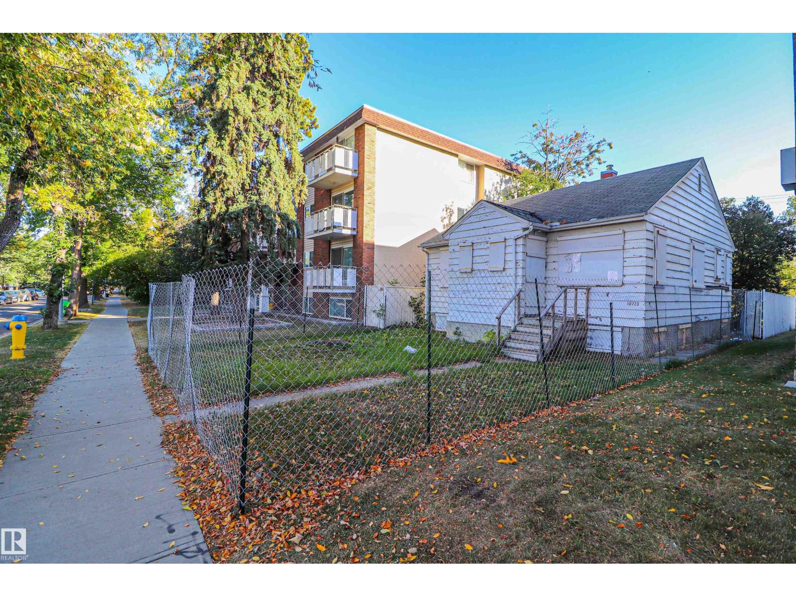 10723 81 Av Nw Nw, Edmonton, Alberta  T6E 1Y2 - Photo 6 - E4459356