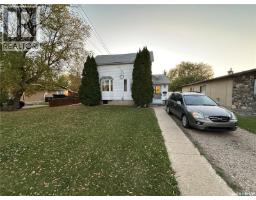 408 5th Avenue, Rosthern, Ca