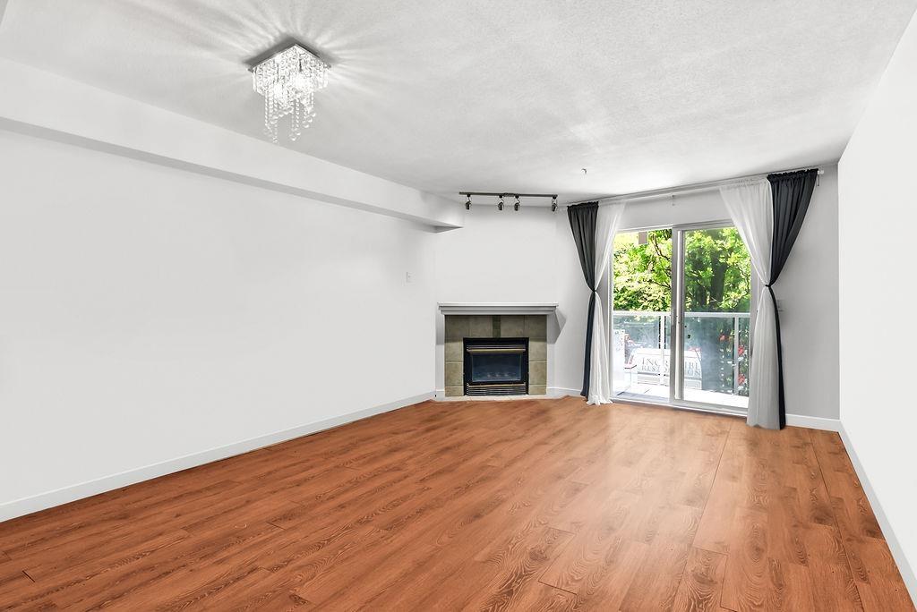 217 8110 120a Street, Surrey, British Columbia  V3W 3P3 - Photo 4 - R3052173