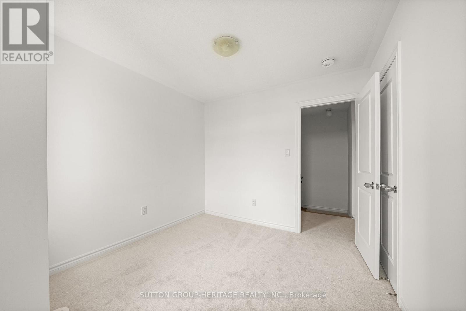 2598 William Jackson Drive, Pickering, Ontario  L1X 0E4 - Photo 25 - E12424892