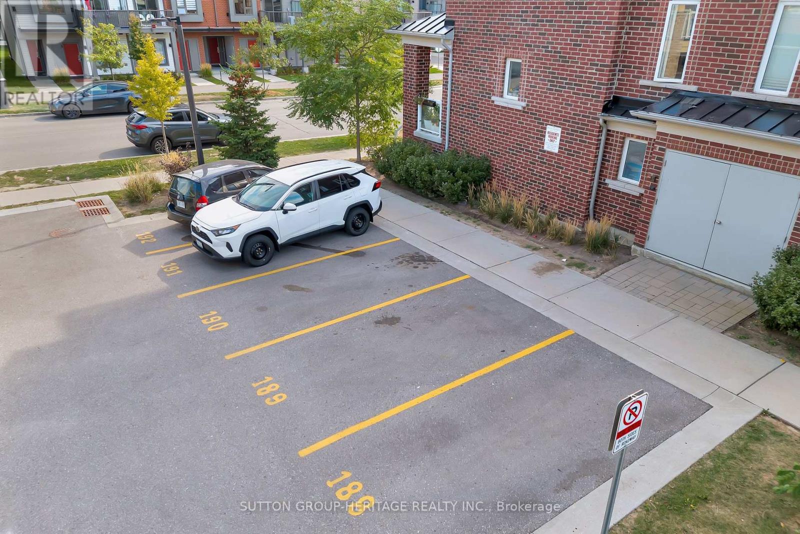 2598 William Jackson Drive, Pickering, Ontario  L1X 0E4 - Photo 27 - E12424892