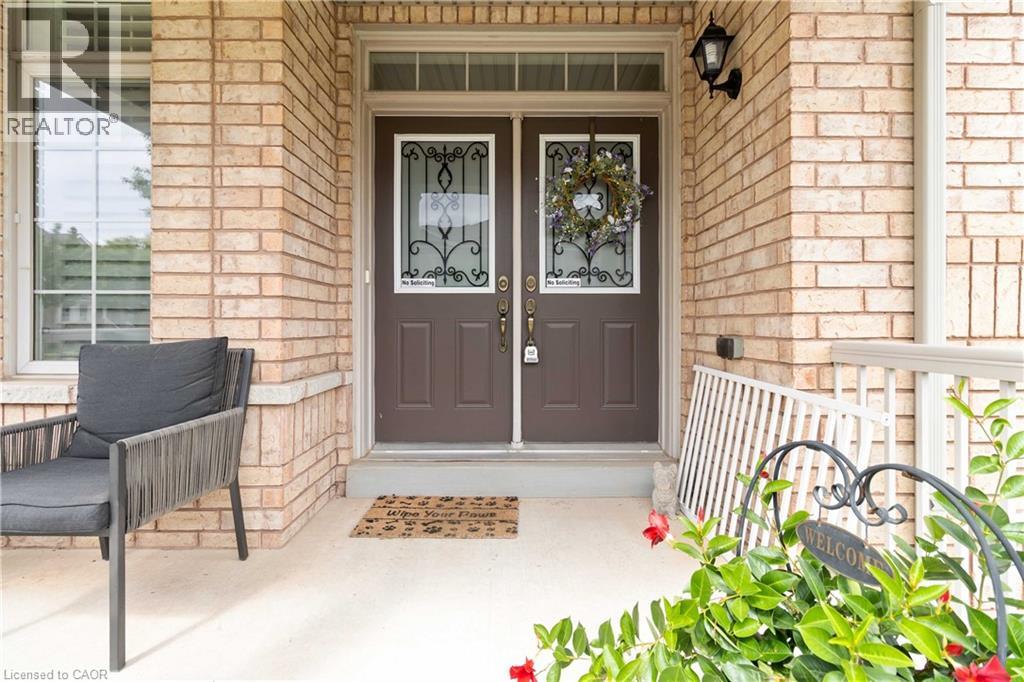 573 Gardenbrook Avenue, Oakville, Ontario  L6M 0P5 - Photo 3 - 40773464