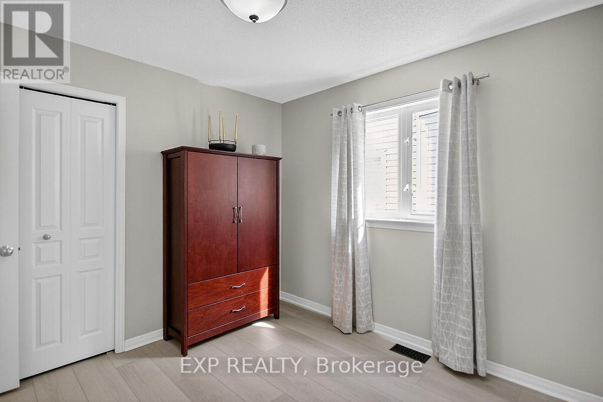 295 Harthill Way, Ottawa, Ontario  K2J 0P3 - Photo 39 - X12420515