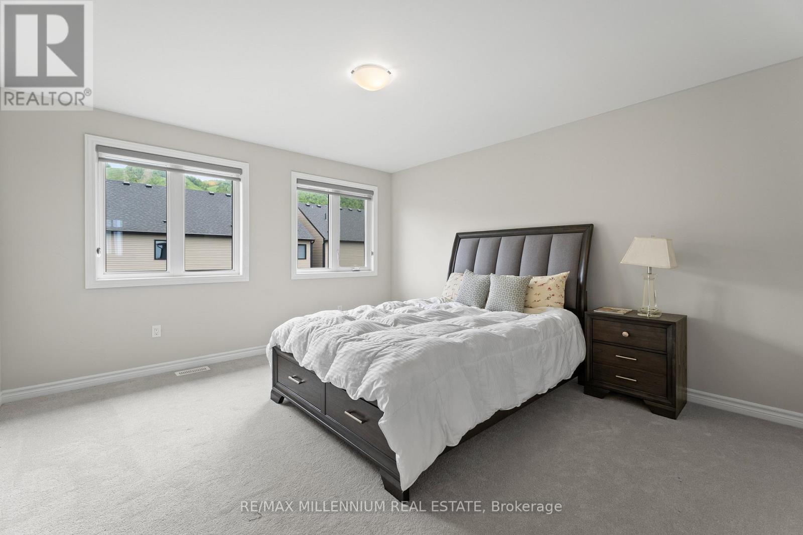 113 Sebastian Street, Blue Mountains, Ontario  N0H 1J0 - Photo 31 - X12229265