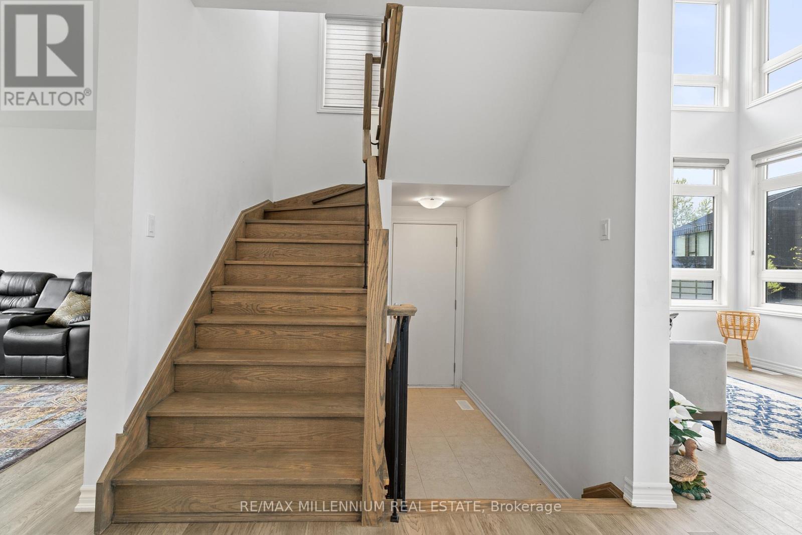 113 Sebastian Street, Blue Mountains, Ontario  N0H 1J0 - Photo 28 - X12229265