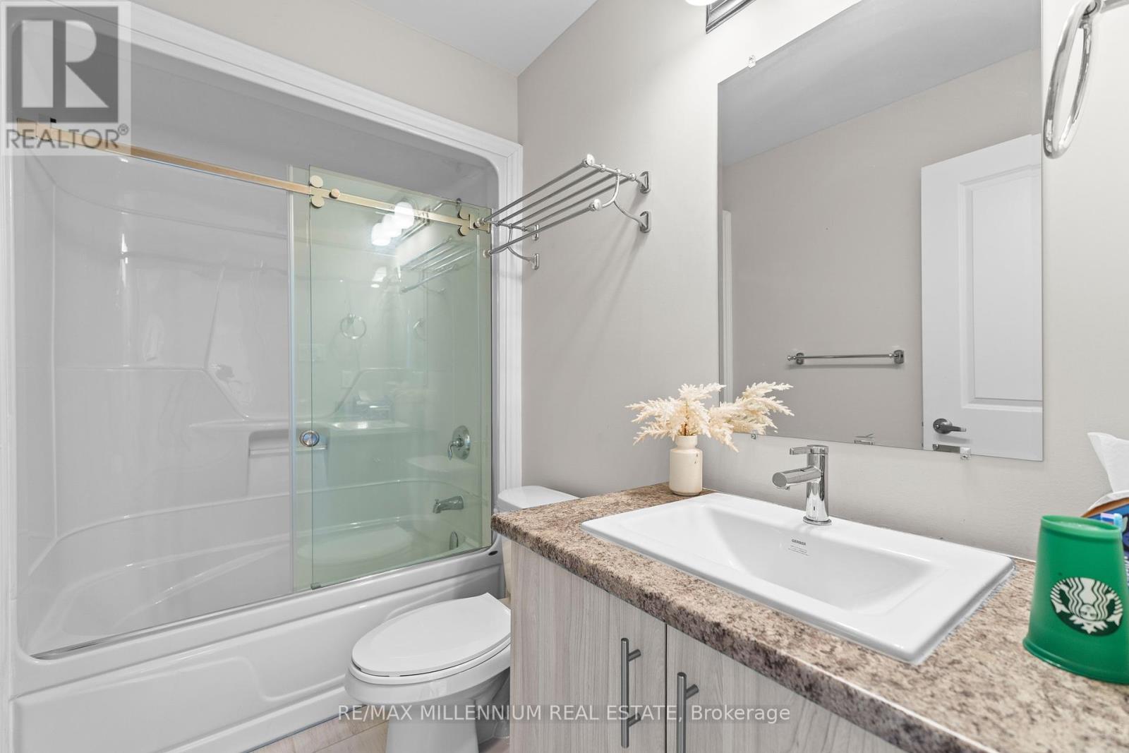 113 Sebastian Street, Blue Mountains, Ontario  N0H 1J0 - Photo 38 - X12229265