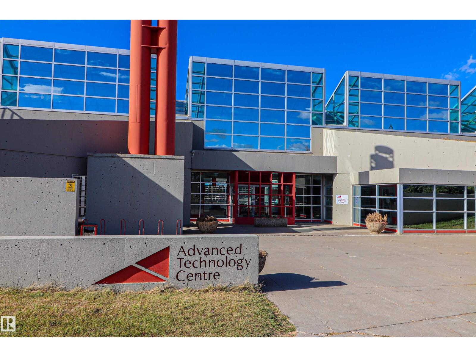 9650 20 Av Nw, Edmonton, Alberta  T6N 1G1 - Photo 2 - E4459362