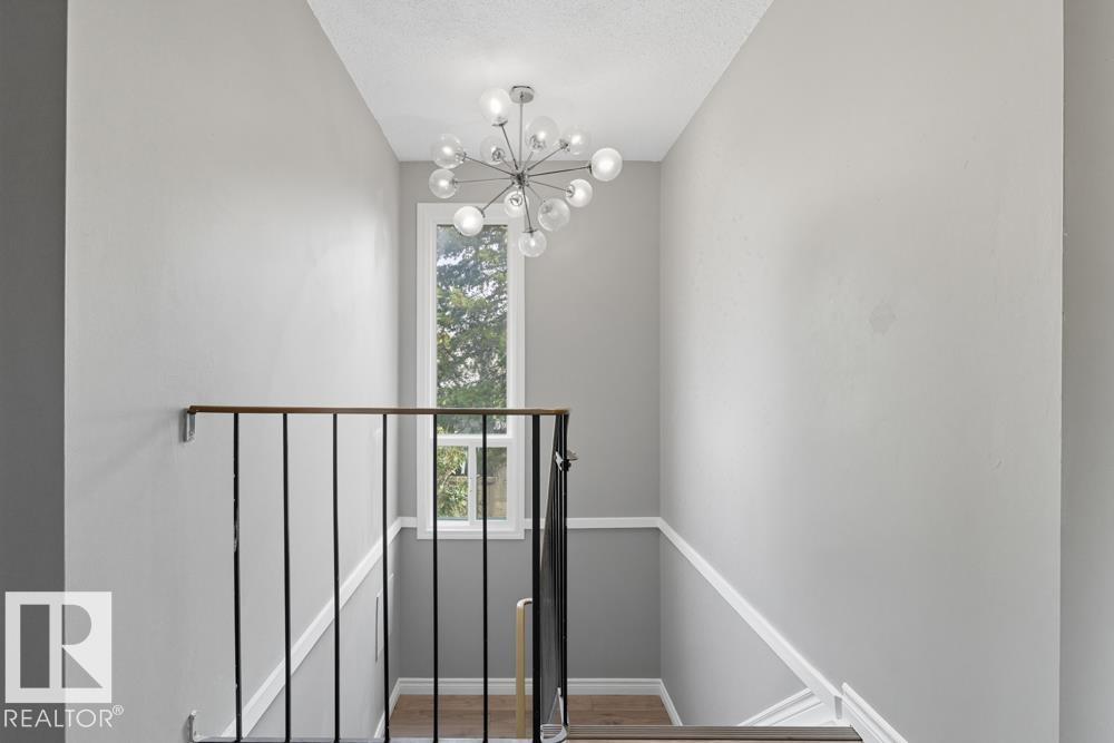 849 Erin Pl Nw, Edmonton, Alberta  T5T 1M6 - Photo 12 - E4459364