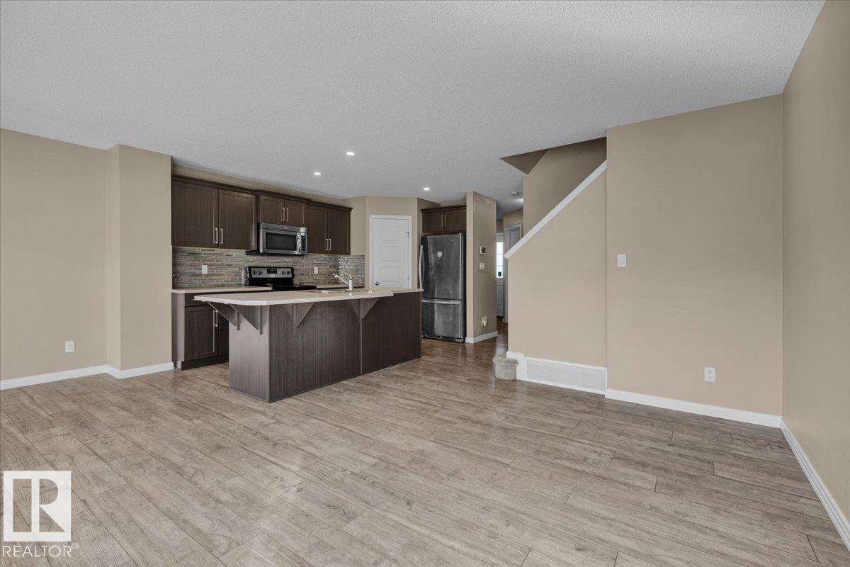 4413 5a St Nw, Edmonton, Alberta  T6T 0Z8 - Photo 11 - E4459366