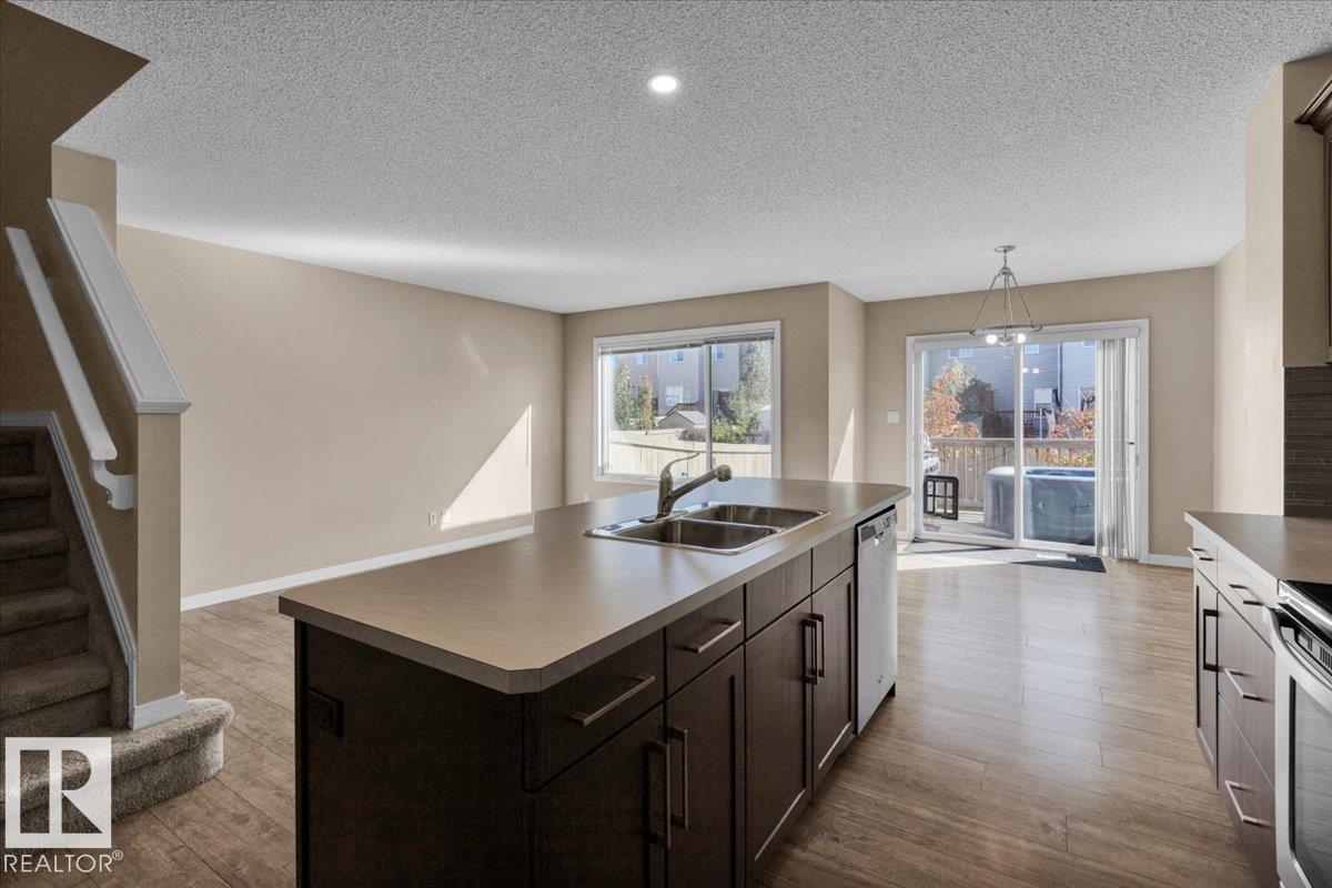4413 5a St Nw, Edmonton, Alberta  T6T 0Z8 - Photo 9 - E4459366