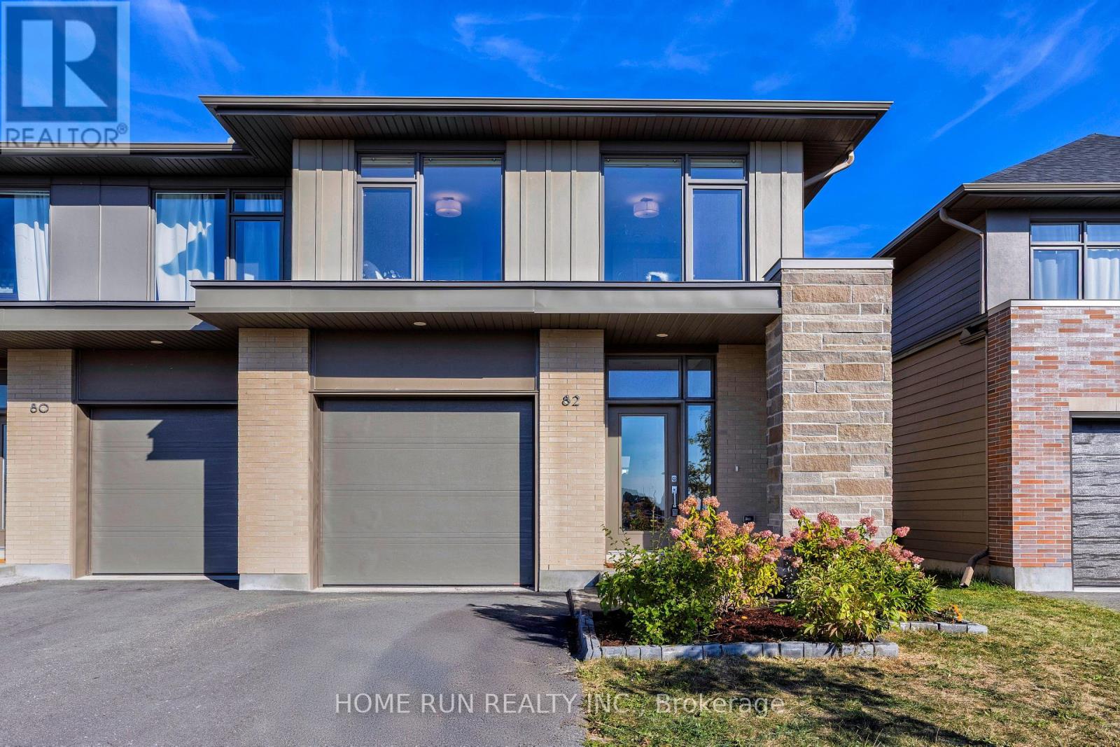 82 MICHAEL STOQUA STREET, Ottawa, Ontario