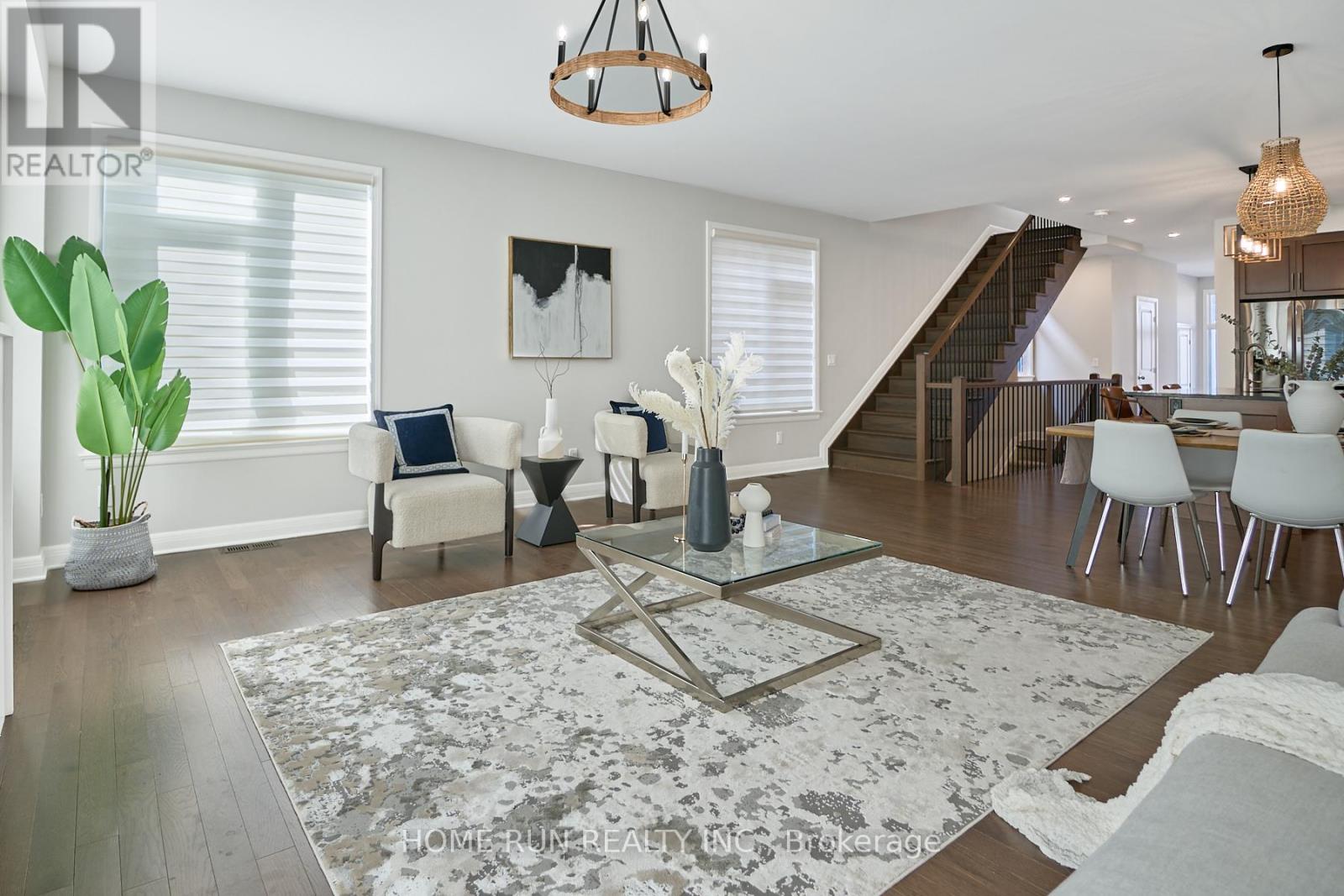 82 Michael Stoqua Street, Ottawa, Ontario  K1K 5A2 - Photo 9 - X12425358
