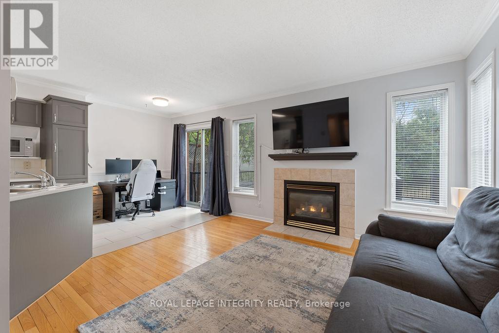 105 Bishops Mills Way, Ottawa, Ontario  K2K 3C2 - Photo 15 - X12425375