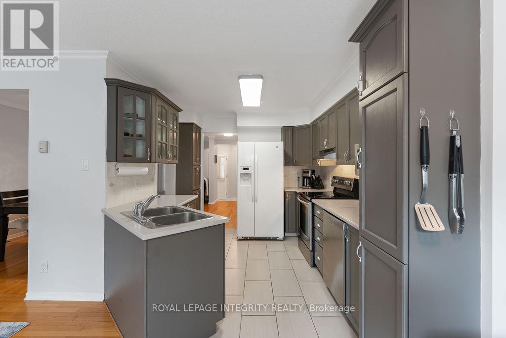105 Bishops Mills Way, Ottawa, Ontario  K2K 3C2 - Photo 16 - X12425375