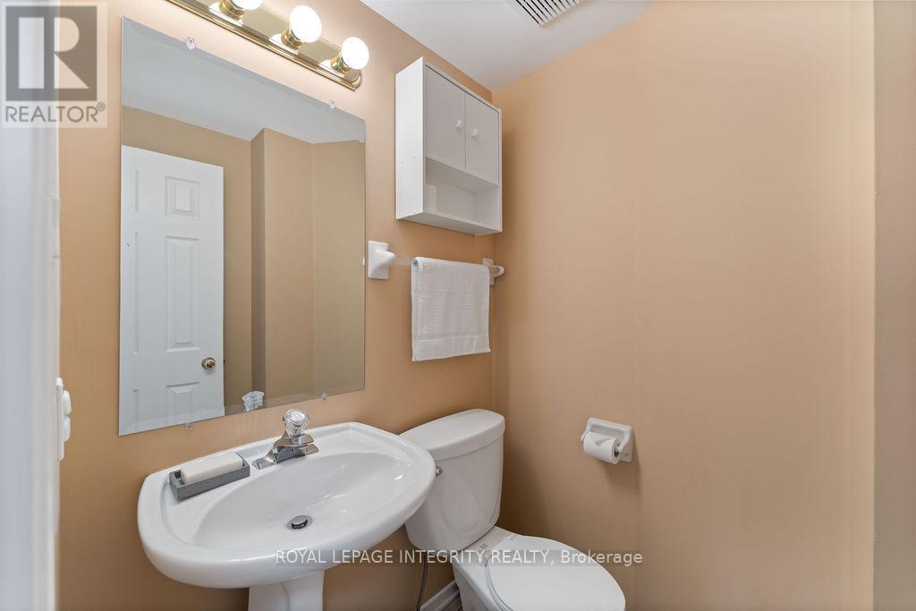 105 Bishops Mills Way, Ottawa, Ontario  K2K 3C2 - Photo 17 - X12425375