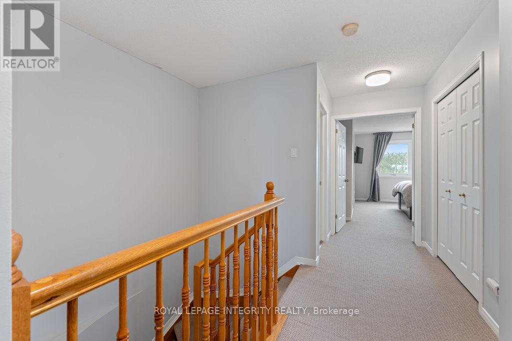 105 Bishops Mills Way, Ottawa, Ontario  K2K 3C2 - Photo 18 - X12425375