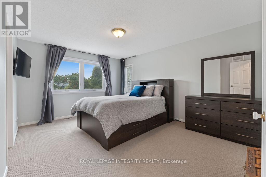 105 Bishops Mills Way, Ottawa, Ontario  K2K 3C2 - Photo 19 - X12425375