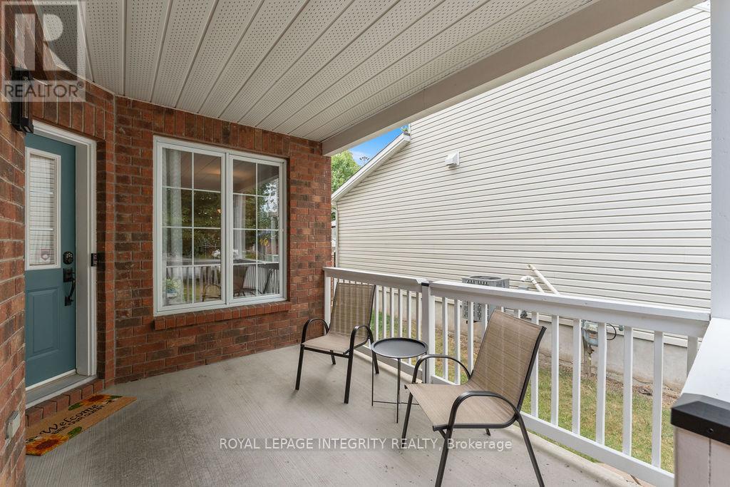 105 Bishops Mills Way, Ottawa, Ontario  K2K 3C2 - Photo 3 - X12425375
