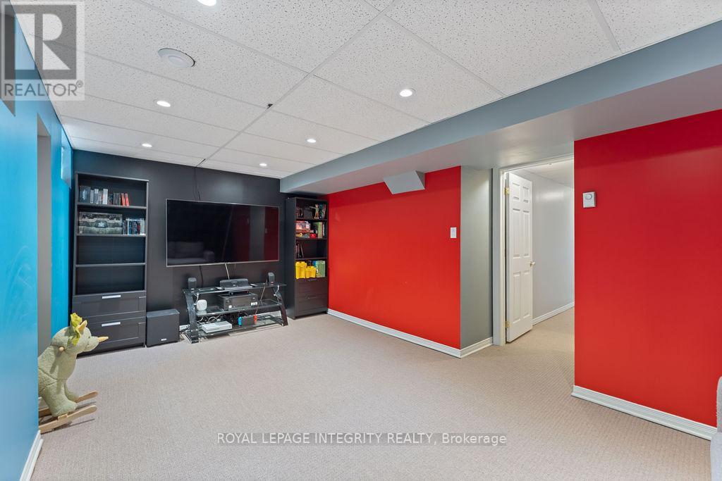 105 Bishops Mills Way, Ottawa, Ontario  K2K 3C2 - Photo 32 - X12425375