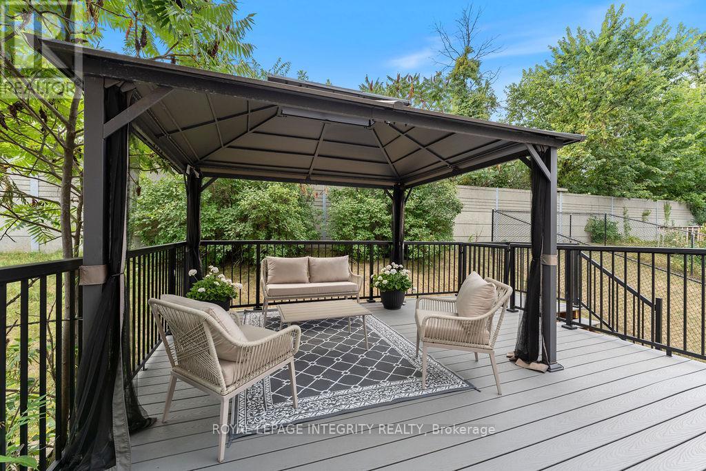 105 Bishops Mills Way, Ottawa, Ontario  K2K 3C2 - Photo 37 - X12425375