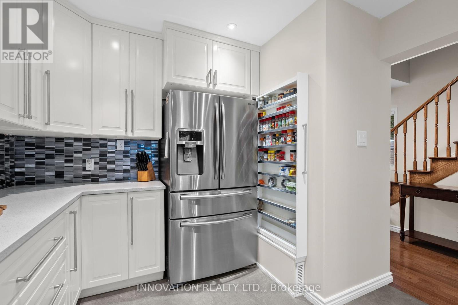 39 Furlong Crescent, Ottawa, Ontario  K2M 2J1 - Photo 10 - X12425400